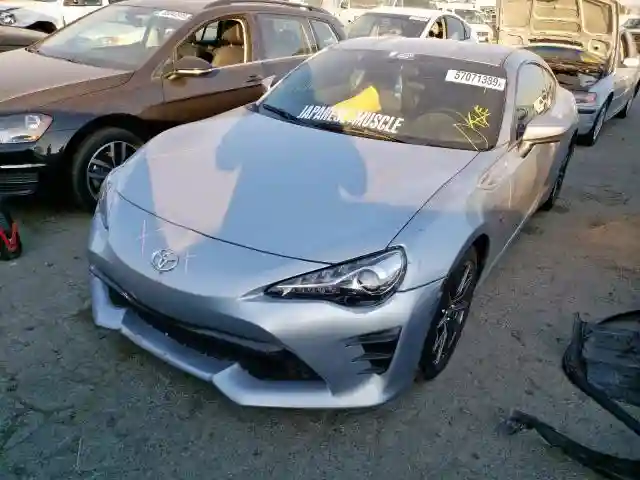 JF1ZNAA15H8704235 2017 TOYOTA 86 BASE-1
