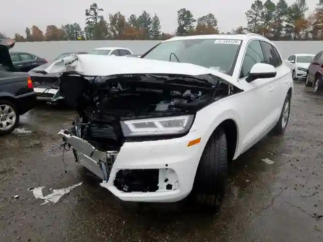 WA1BNAFY1K2085235 2019 AUDI Q5 PREMIUM PLUS-1