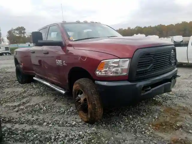 3C63RRGL3HG697959 2017 RAM 3500 ST-0