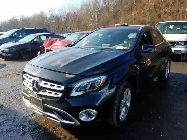 WDCTG4GB7KJ549497 2019 MERCEDES-BENZ GLA 250 4MATIC-1