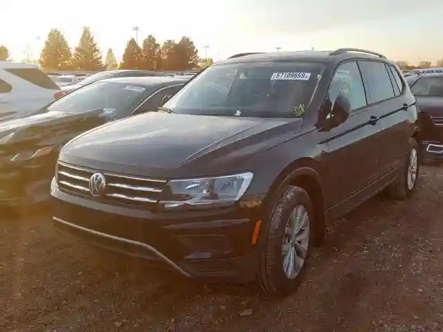 3VV1B7AX9KM101364 2019 VOLKSWAGEN TIGUAN S-1