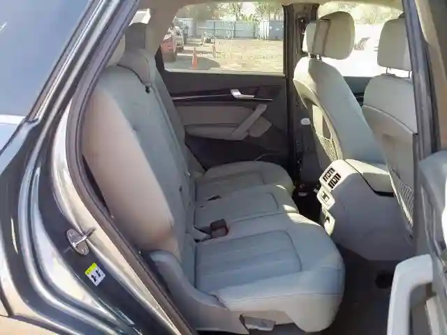 WA1ANBFY7K2083734 2019 AUDI Q5 PREMIUM-5