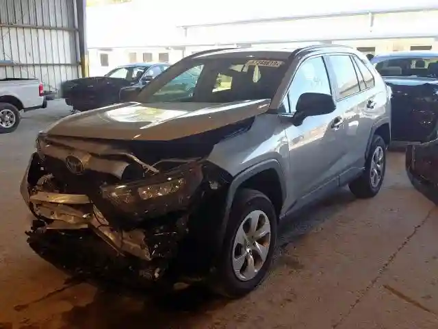 2T3H1RFV7KW024009 2019 TOYOTA RAV4 LE-1