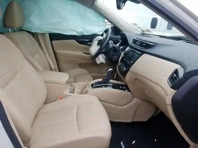 JN8AT2MV1JW300775 2018 NISSAN ROGUE S-4