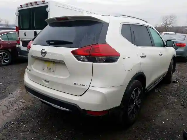 JN8AT2MV1JW300775 2018 NISSAN ROGUE S-3