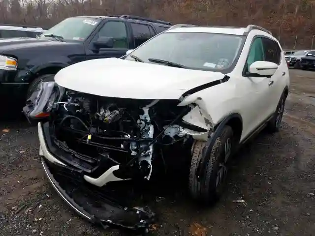 JN8AT2MV1JW300775 2018 NISSAN ROGUE S-1