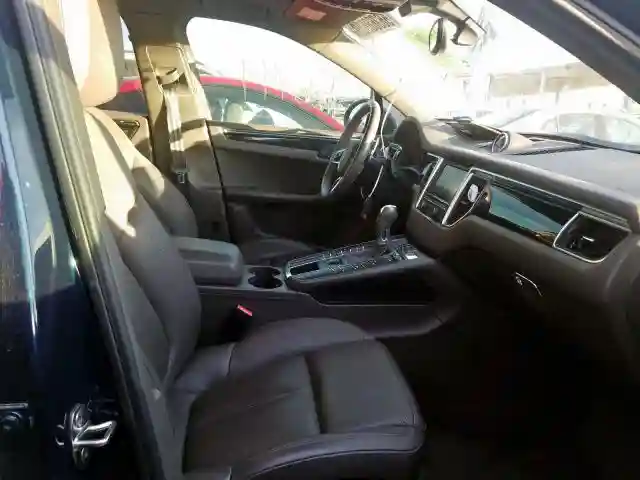 WP1AB2A54GLB49507 2016 PORSCHE MACAN S-4