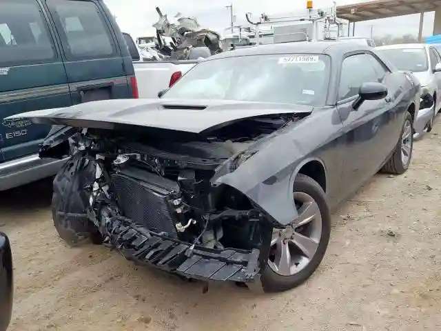 2C3CDZAGXJH228218 2018 DODGE CHALLENGER SXT-1