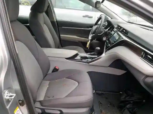 4T1B11HK7JU026280 2018 TOYOTA CAMRY L-4