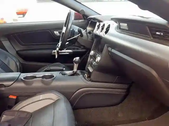 1FATP8UH0J5124710 2018 FORD MUSTANG-4