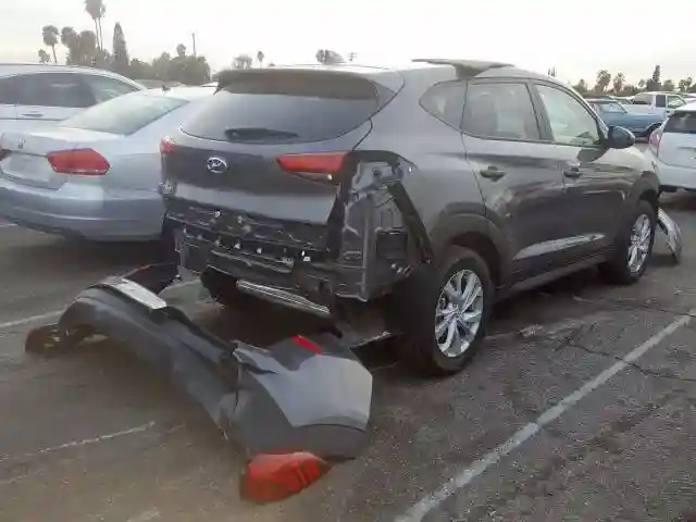 KM8J23A43LU08118 2020 HYUNDAI TUCSON SE-3