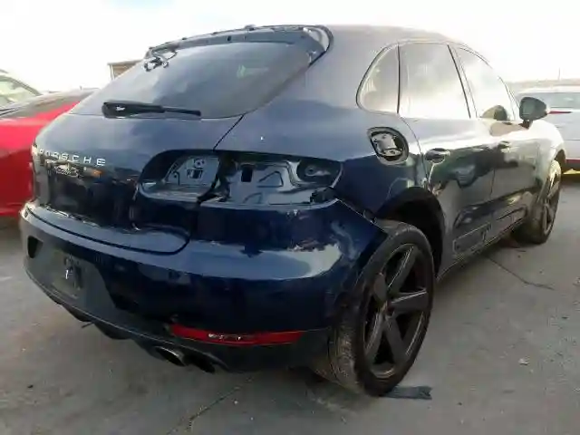 WP1AB2A54GLB49507 2016 PORSCHE MACAN S-3