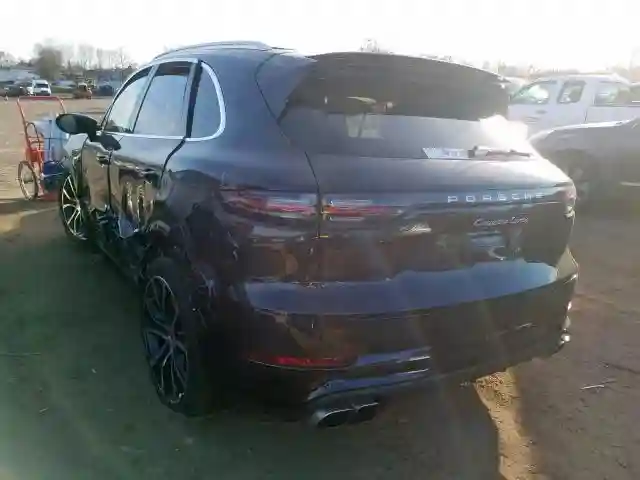 WP1AF2AY0KDA80137 2019 PORSCHE CAYENNE TURBO-2