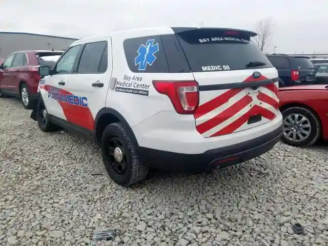 1FM5K8AR5HGA62746 2017 FORD EXPLORER POLICE INTERCEPTOR-2