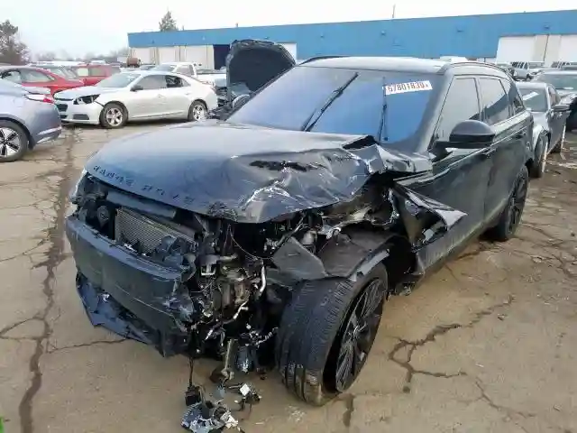 SALYL2FV8KA225913 2019 LAND ROVER RANGE ROVER VELAR R-DYNAMIC SE-1