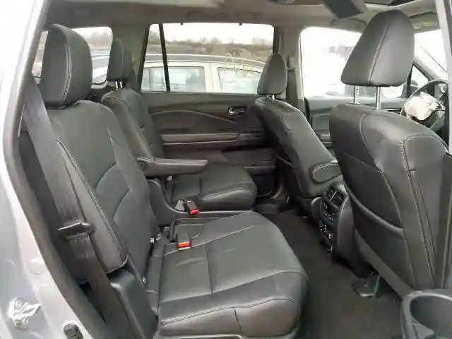 5FNYF6H06JB026923 2018 HONDA PILOT ELITE-5