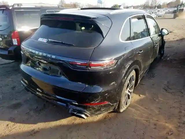 WP1AF2AY0KDA80137 2019 PORSCHE CAYENNE TURBO-3
