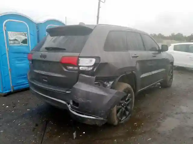 1C4RJFAG5KC607385 2019 JEEP GRAND CHEROKEE LAREDO-3