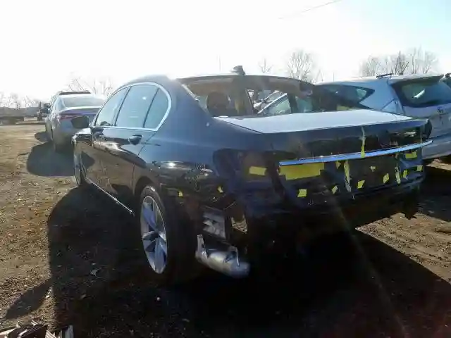 WBA7F2C59HG422185 2017 BMW 750 XI-2