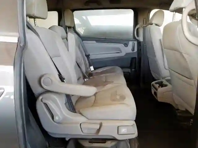 5FNRL6H7XJB080834 2018 HONDA ODYSSEY EXL-5