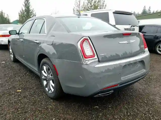 2C3CCAKG9KH503033 2019 CHRYSLER 300 LIMITED-2
