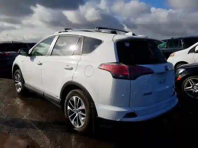 JTMRJREV4JD249845 2018 TOYOTA RAV4 HV LE-2