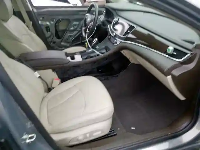 1G4ZP5SZ5JU135220 2018 BUICK LACROSSE ESSENCE-4