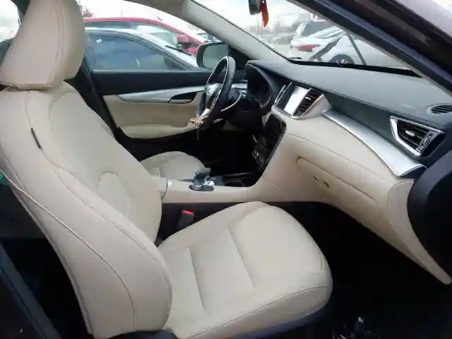 3PCAJ5M30KF136524 2019 INFINITI QX50 ESSENTIAL-4