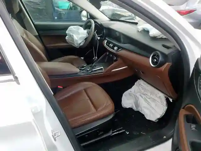 ZASFAKAN3J7B83309 2018 ALFA ROMEO STELVIO-4
