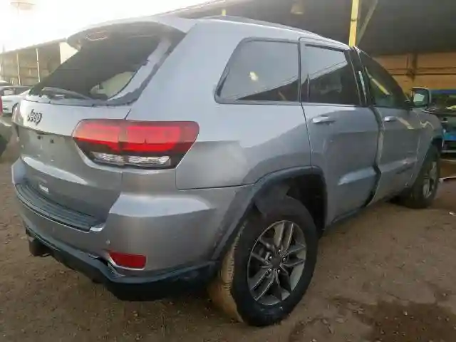 1C4RJEAG0GC392581 2016 JEEP GRAND CHEROKEE LAREDO-3