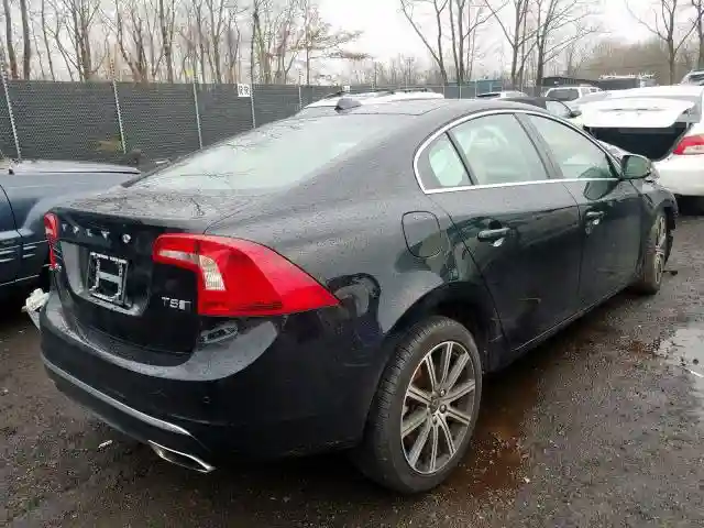 LYV402TM6HB129709 2017 VOLVO S60 PLATINUM-3