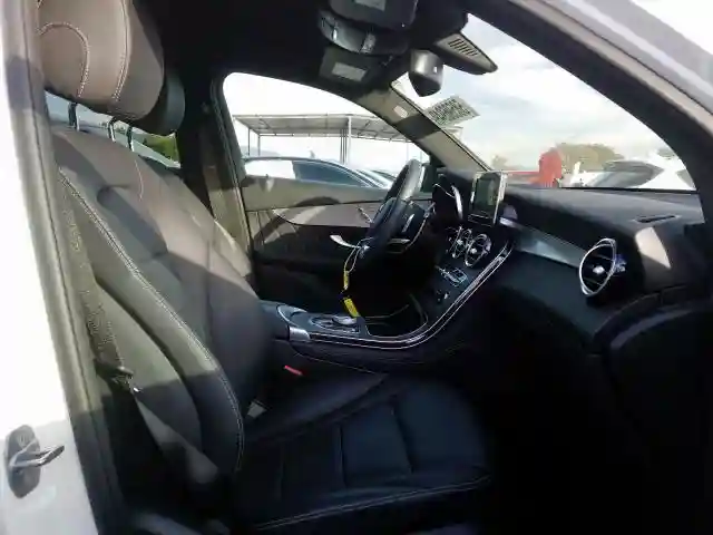 WDC0G4JB4KV143066 2019 MERCEDES-BENZ GLC 300-4
