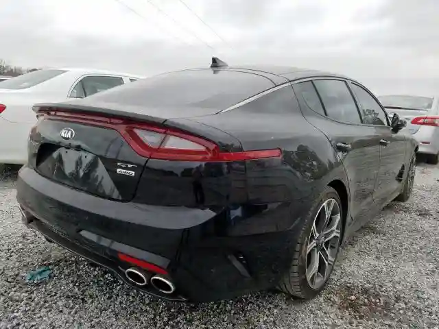 KNAE55LCXJ6024280 2018 KIA STINGER GT2-3