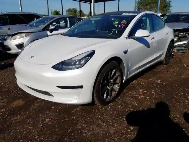 5YJ3E1EA5JF076113 2018 TESLA MODEL 3-1