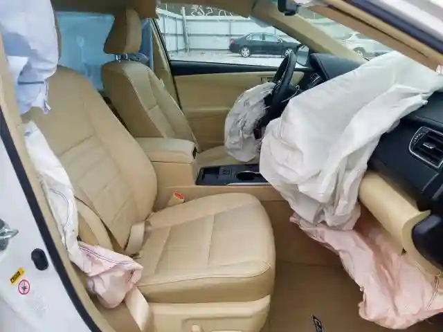 4T1BF1FK9HU676534 2017 TOYOTA CAMRY LE-4