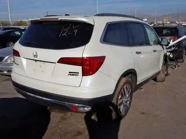 5FNYF6H90HB075348 2017 HONDA PILOT TOURING-3