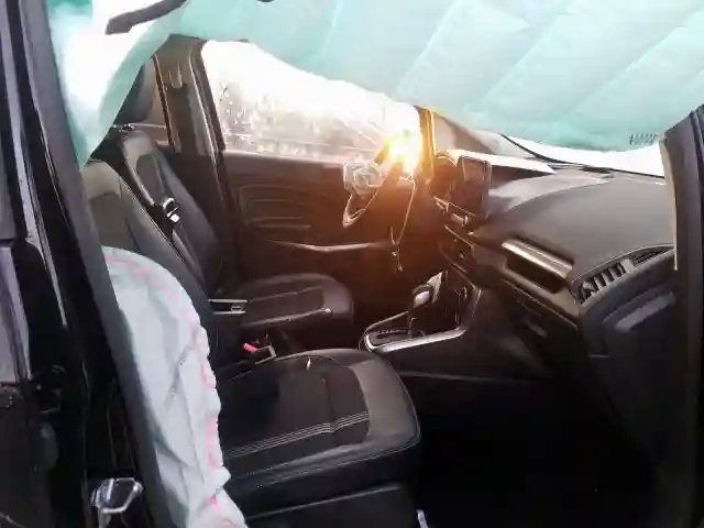 MAJ6S3JL3KC298601 2019 FORD ECOSPORT SES-4