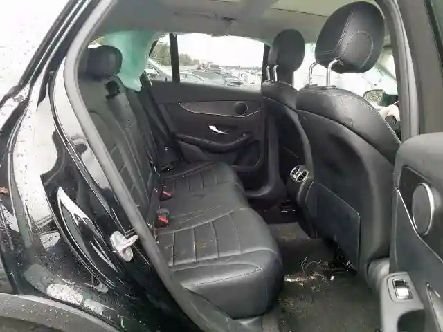 WDC0G4JBXGF085496 2016 MERCEDES-BENZ GLC 300-5