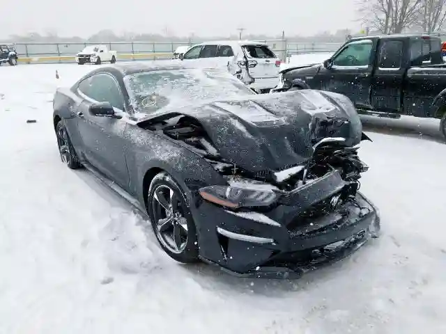 1FA6P8TH3J5180607 2018 FORD MUSTANG-0