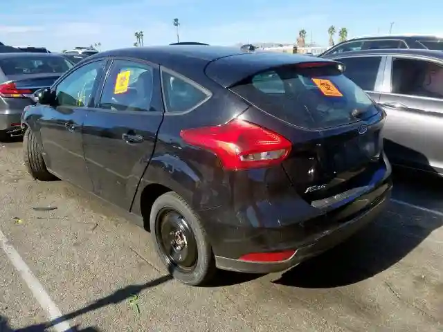 1FADP3K26HL223916 2017 FORD FOCUS-2