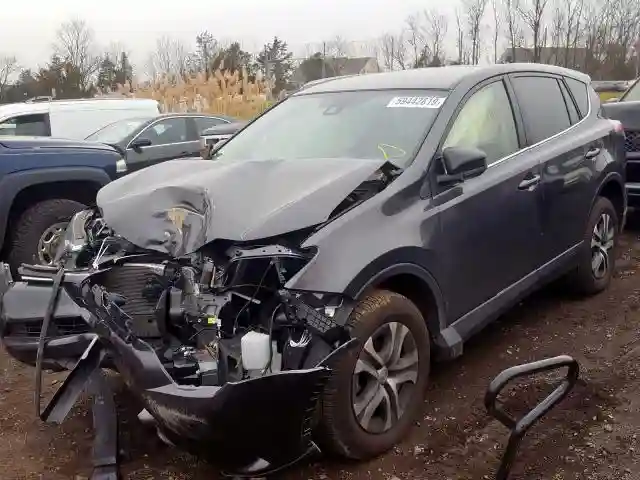 JTMBFREV7JJ729253 2018 TOYOTA RAV4 LE-1