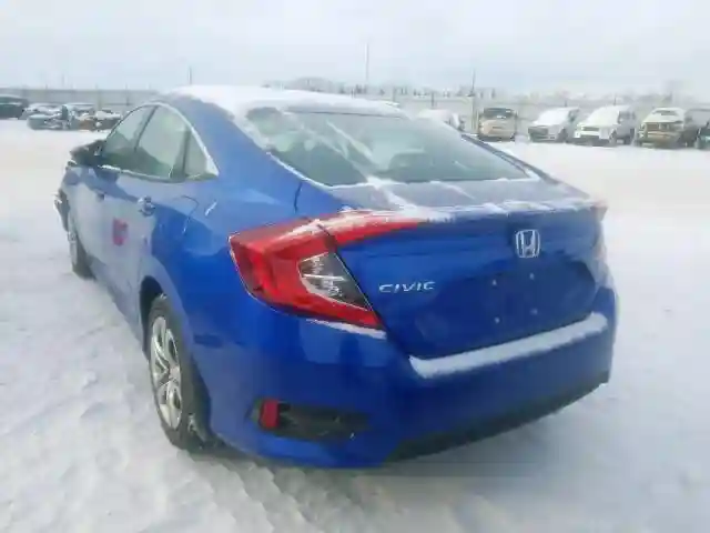 2HGFC2F58JH023606 2018 HONDA CIVIC LX-2