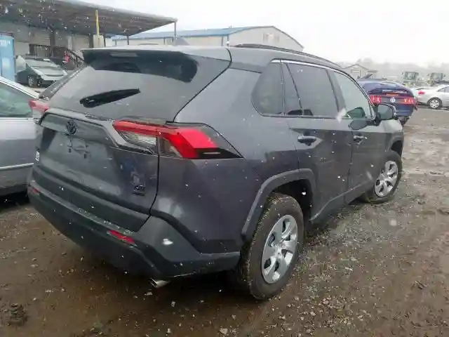 2T3G1RFV0KC029971 2019 TOYOTA RAV4 LE-3