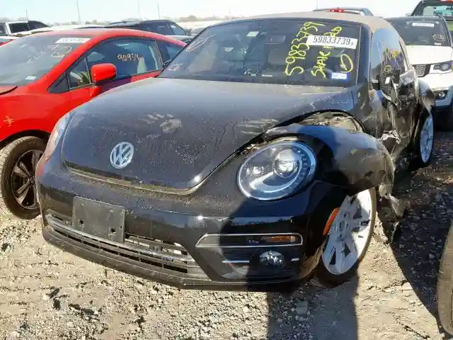 3VW5DAAT8KM512627 2019 VOLKSWAGEN BEETLE S-1