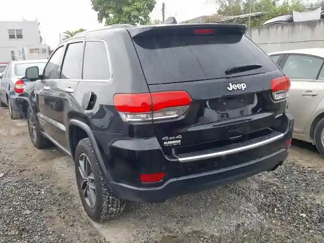 1C4RJFBG4JC127349 2018 JEEP GRAND CHEROKEE LIMITED-2