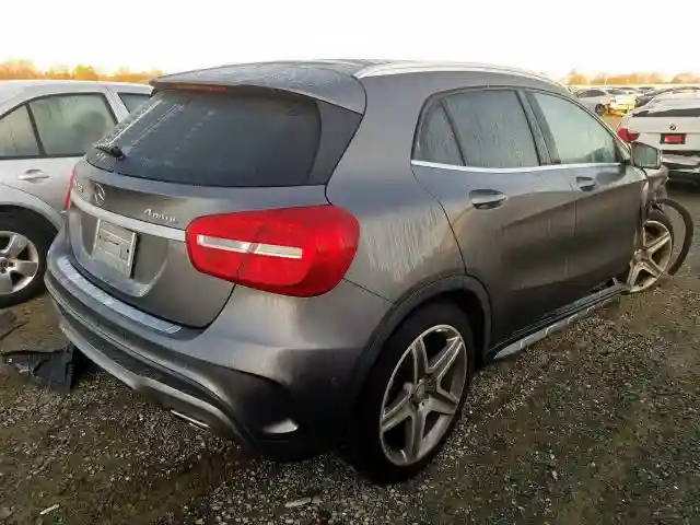 WDCTG4GB2FJ021145 2015 MERCEDES-BENZ GLA 250 4MATIC-3