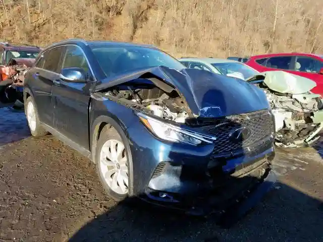 3PCAJ5M36KF126841 2019 INFINITI QX50 ESSENTIAL-0
