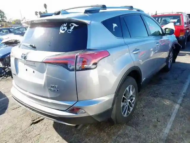 JTMRJREV6JD162965 2018 TOYOTA RAV4 HV LE-3