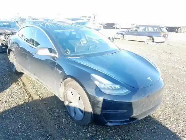 5YJ3E1EA3KF330953 2019 TESLA MODEL 3-0