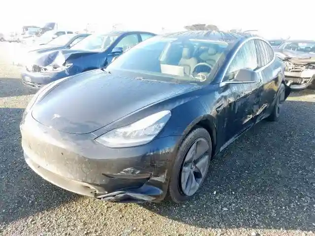 5YJ3E1EA3KF330953 2019 TESLA MODEL 3-1